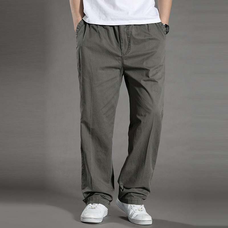 thin baggy trousers